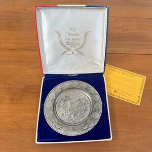 Bicentennial Commemorative Series Pewter Plate We Are One # 5 Valley Forge Box